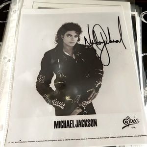 Michael Jackson bad era signed (reprint) ✍🏼